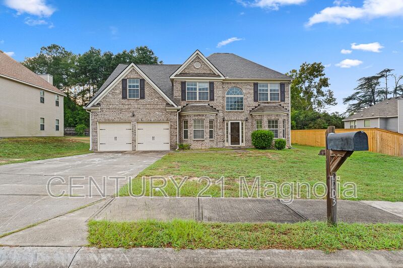 Augusta House: 2203 Grandwood Ln