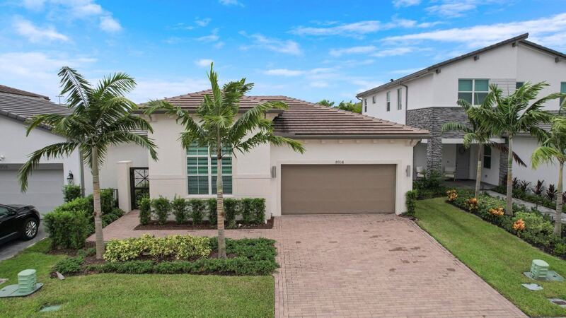 Lake Worth House: 8914 Kingsmoor Way