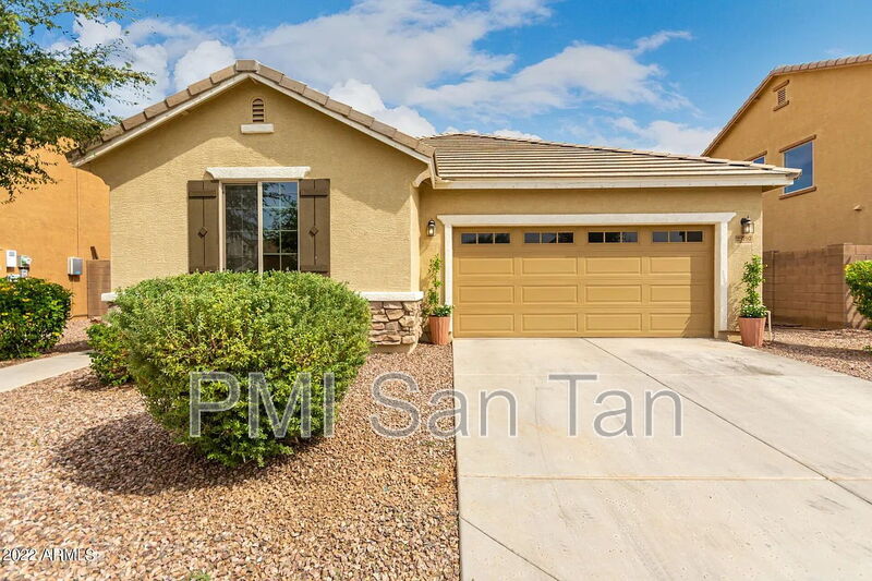 Queen Creek House: 23797 South 213th Street