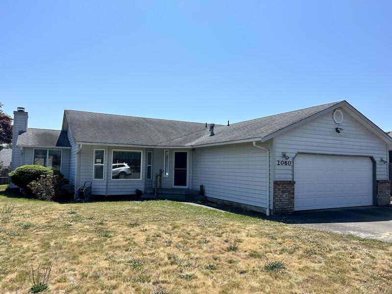 Ferndale House: 2060 Oxford Court