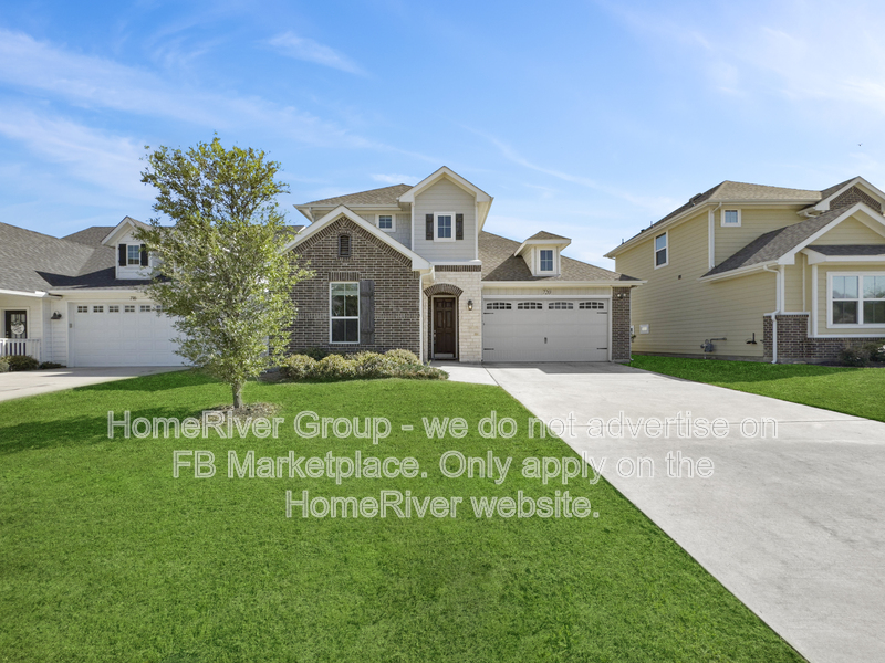 Celina House: 720 Mulberry Ct