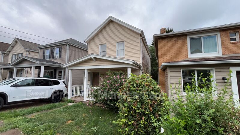 Pittsburgh House: 625 Blanton Street