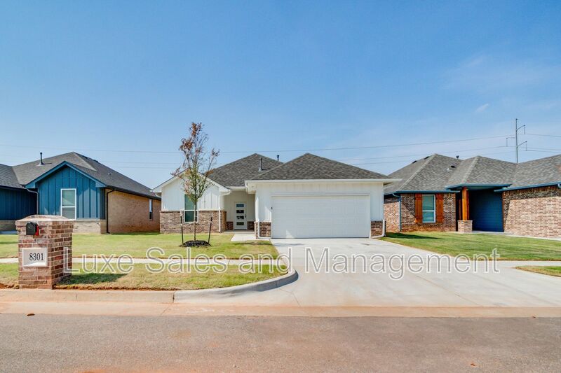 Edmond House: 8301 NW 163rd Terrace