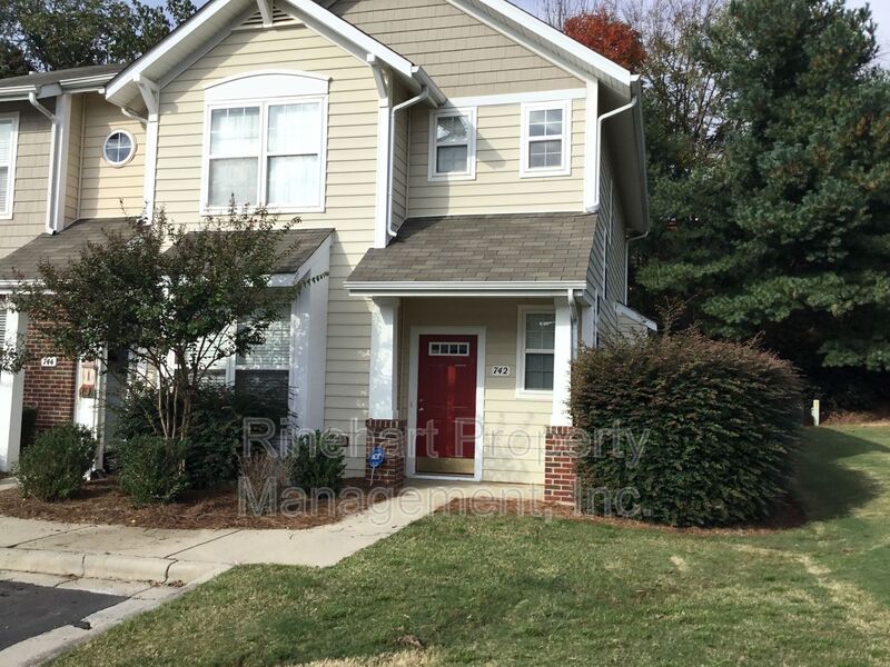 Fort Mill House: 742 Shellstone Place