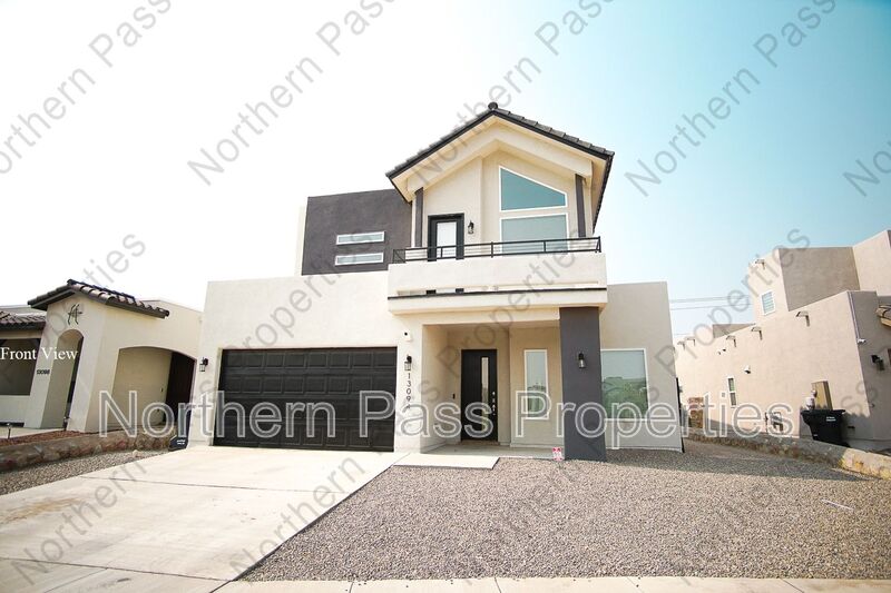 El Paso House: 13094 Castleford