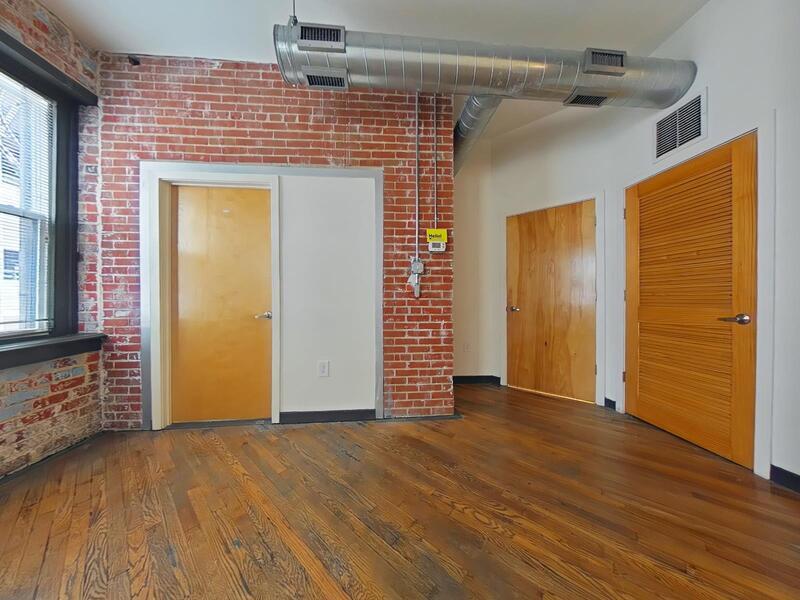 Richmond Condo: 1318 W Broad St