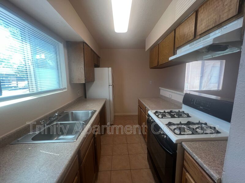 Albuquerque Condo: 117 General Arnold