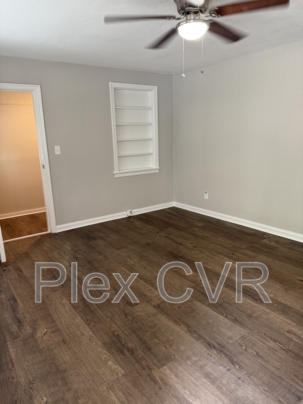 Columbus House: 3134 Head Street