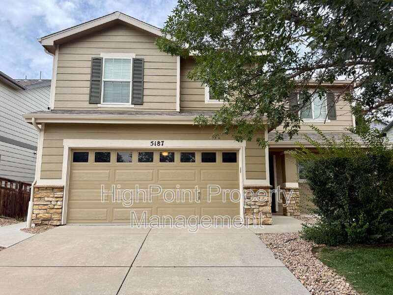 Brighton House: 5187 Pelican St