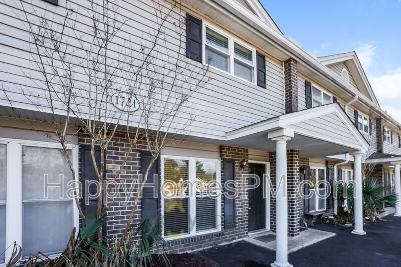 Charleston House: 1721 Boone Hall Dr. Unit J6