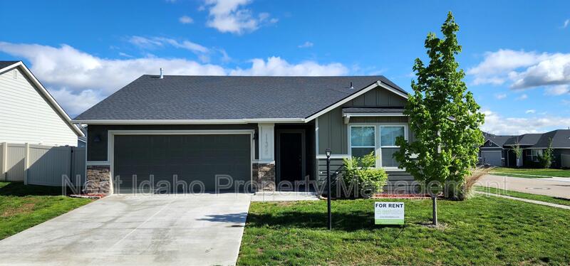 Nampa House: 11356 West Colorado River Street