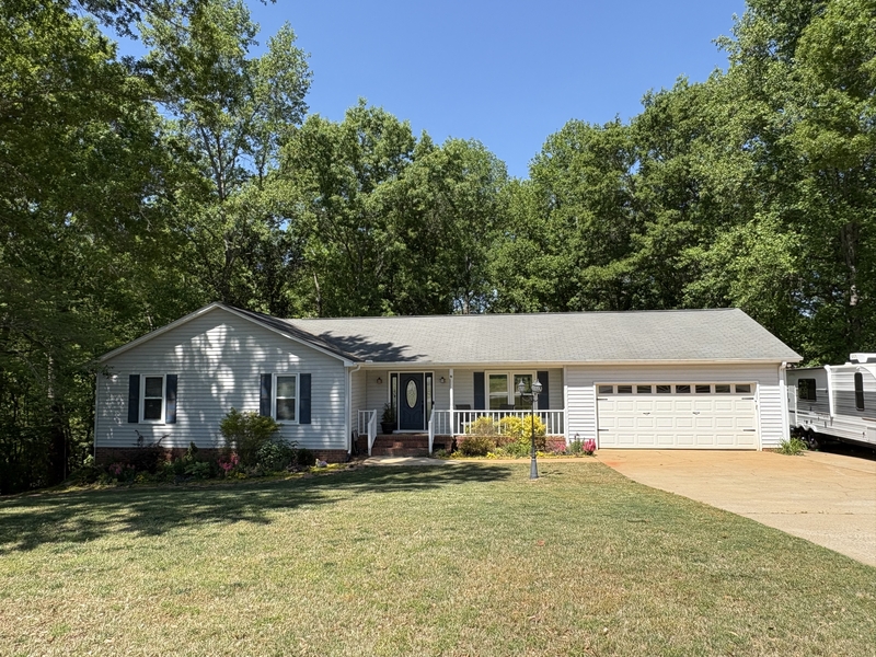 Taylors House: 321 North Valley View Drive
