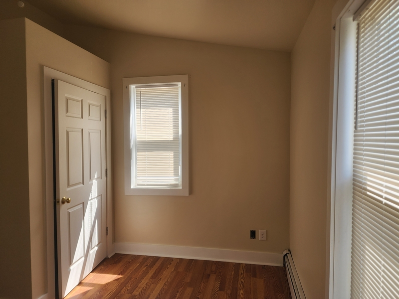 Poughkeepsie Condo: 157 North Clinton Street - B