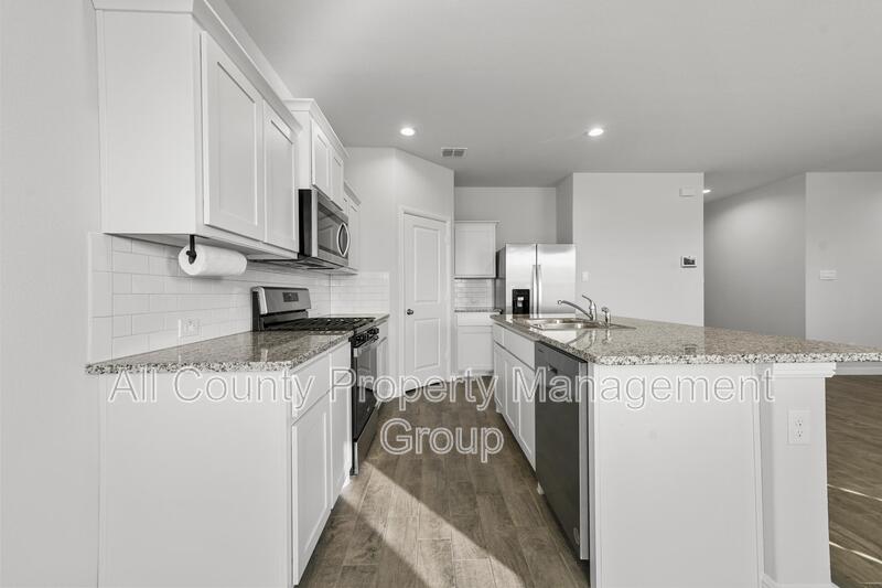 Main Rental Photo 4