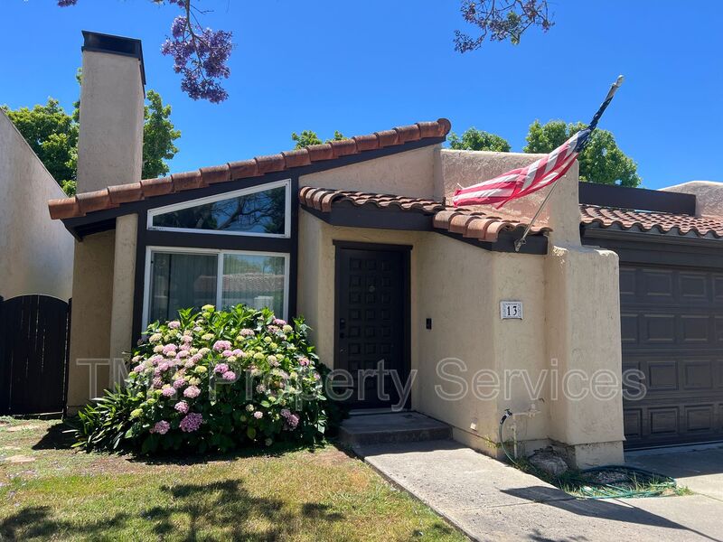 San Luis Obispo House: 13 Villa Court