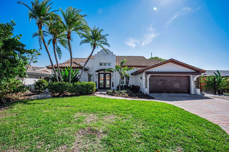 Treasure Island House: 755 116th Avenue