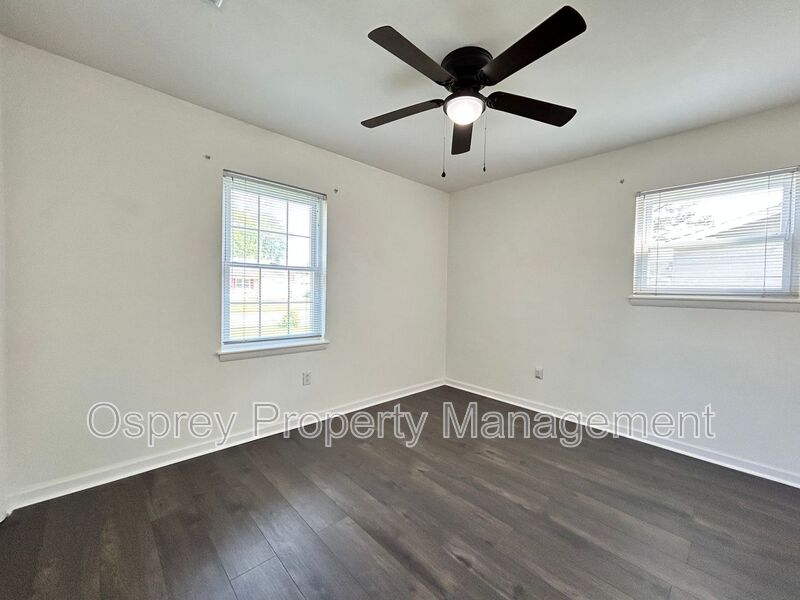 Beautiful 4 Bedroom, 2 Bath Home in Prime Location!