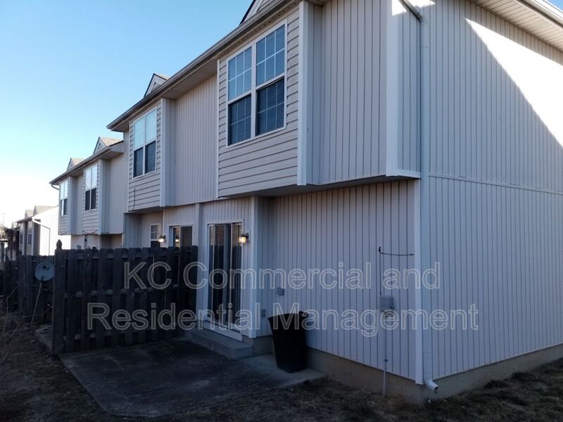 Request a Viewing for 4622 Willow Avenue Tenant Turner