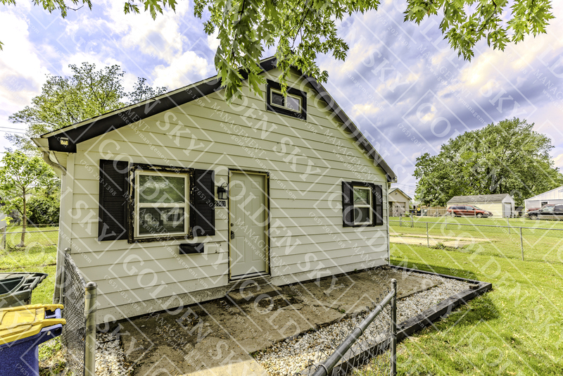 Muncie House: 2501 North Buckles Street