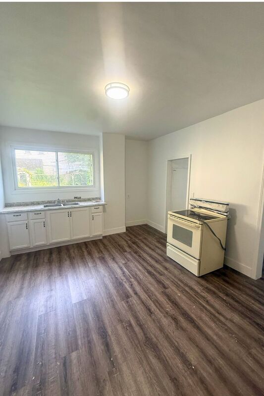 Cleveland House: 6514 Fullerton Avenue