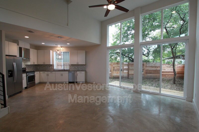 Austin Townhome: 1204 Cometa St