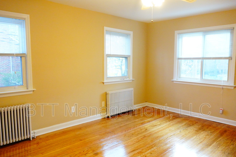 Takoma Park Condo: 8203 Garland Avenue