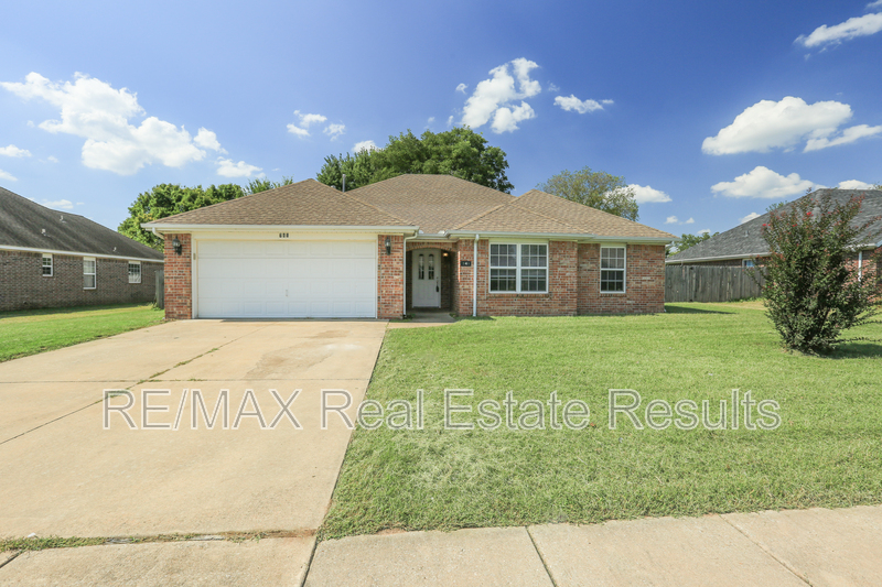 Centerton Condo: 741 Harvest St