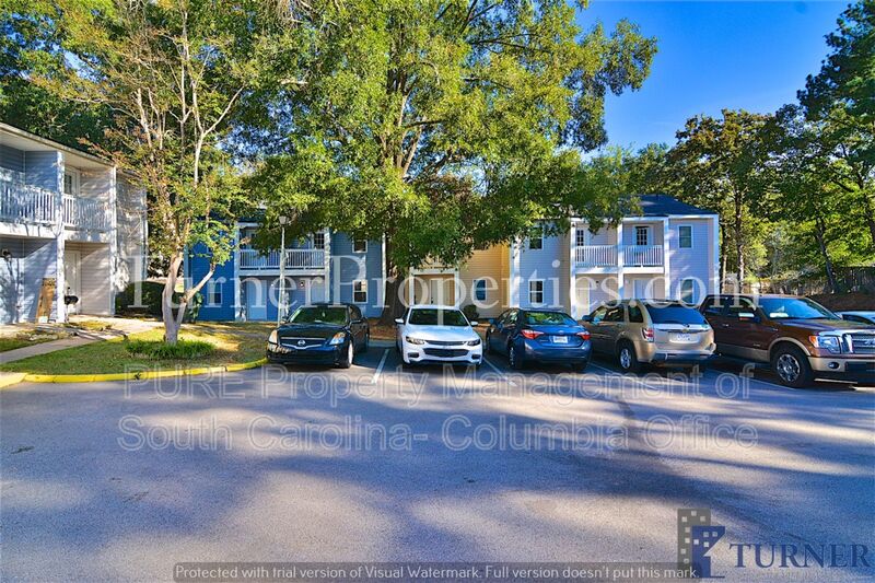 Columbia House: 308 Percival Rd