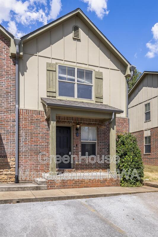 Springdale Condo: 2210 Karrington Rdg