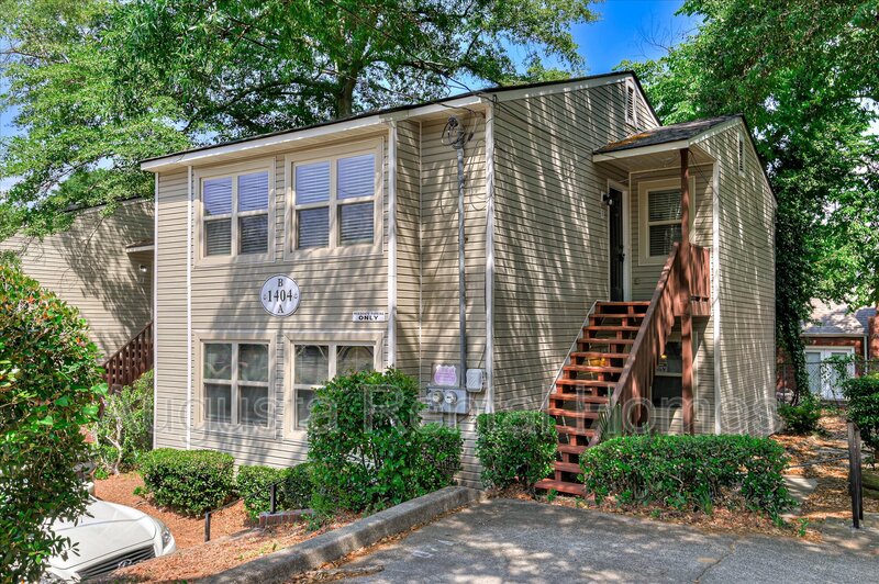 Augusta Condo: 1404 Johns Road - B