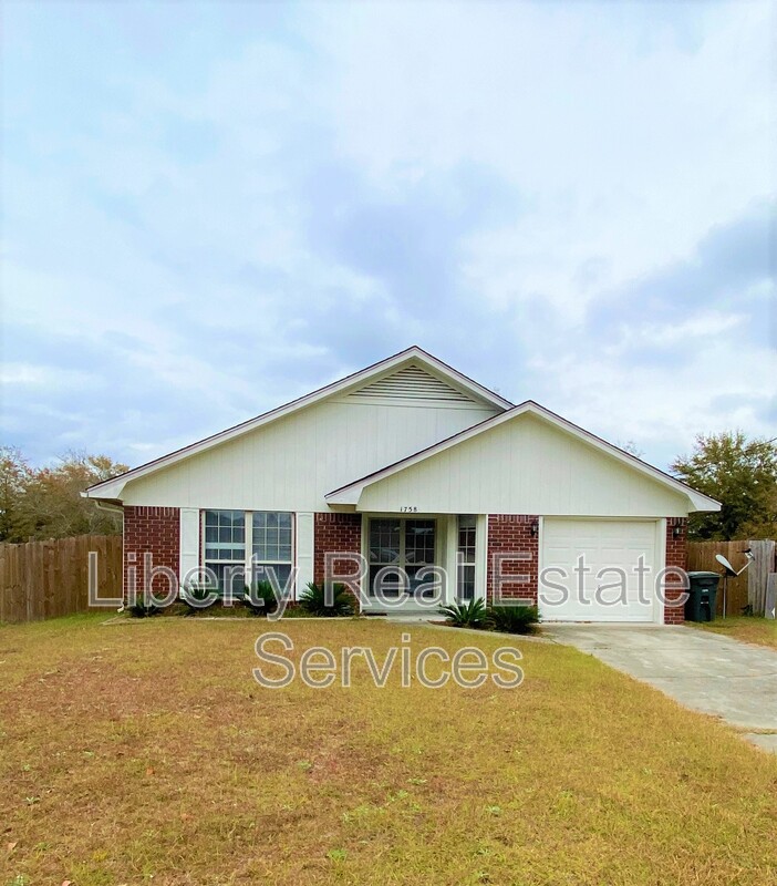 Hinesville House: 1758 Ashton Dr