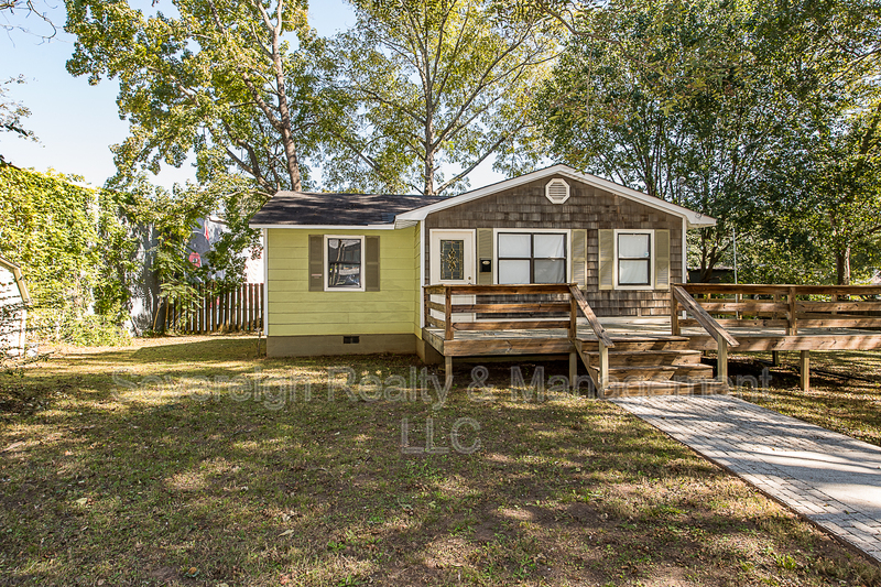 Atlanta House: 568 Stokeswood Ave SE
