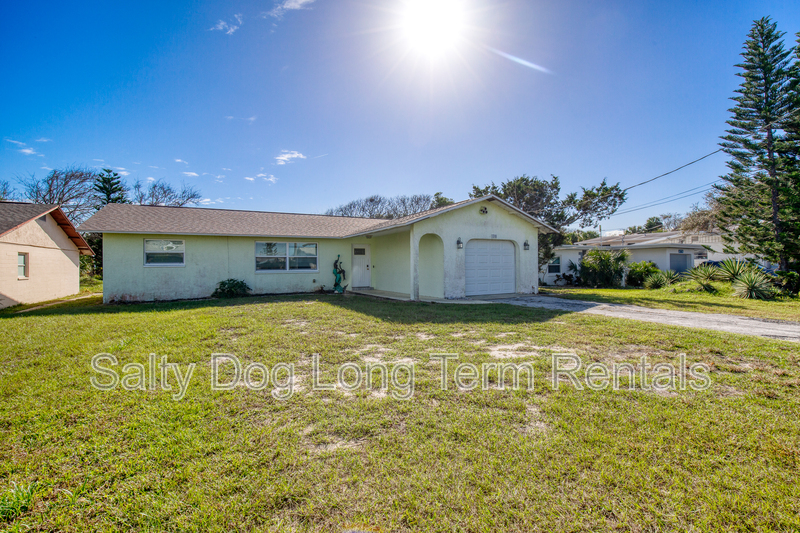 Daytona Beach House: 130 Lindley Road