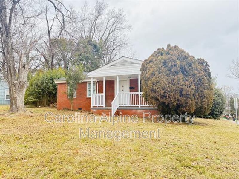 Charlotte House: 1500 Hateras Ave