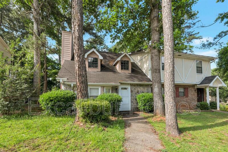 Marietta House: 134 Timber Creek Lane SW