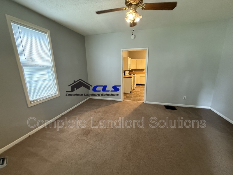 Terre Haute House: 1732 N 10th