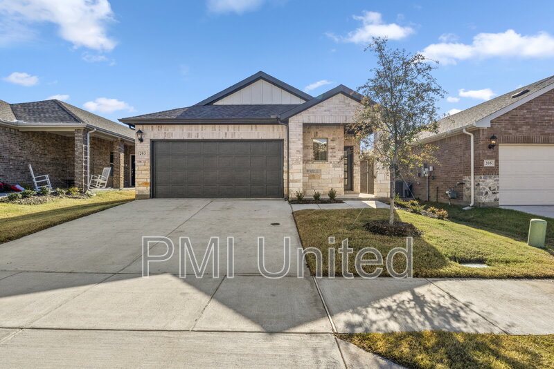 McKinney House: 203 Travine Dr.