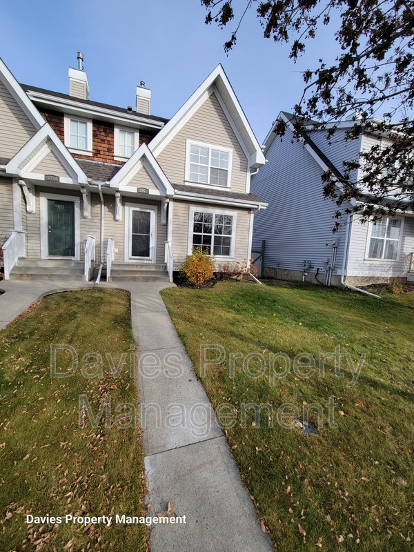 Edmonton Condo: 5061 Stanton Drive SW