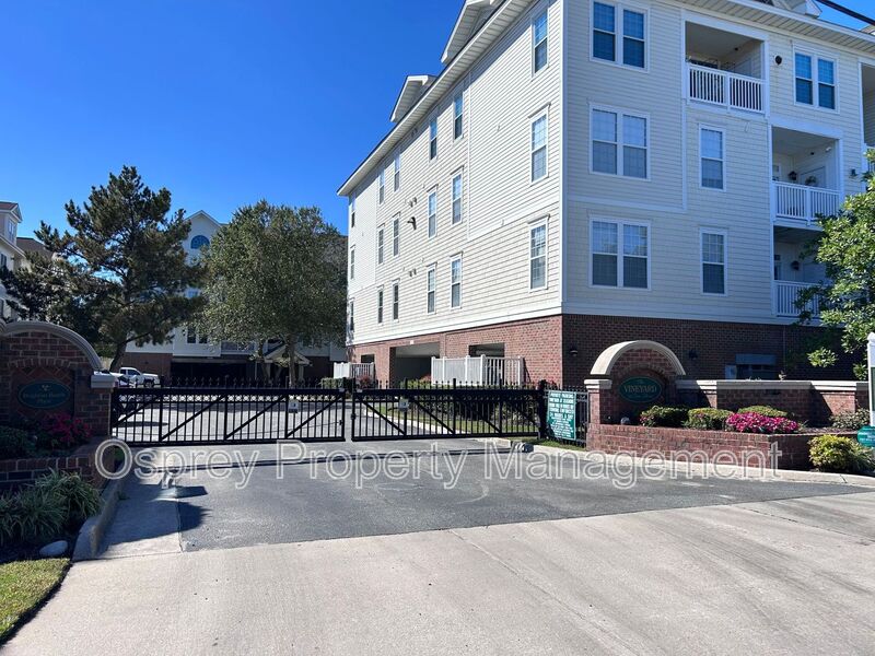 Gated community on the bay side of Shore Dr! "ASK ABOUT OUR ZERO DEPOSIT" - Photo 27