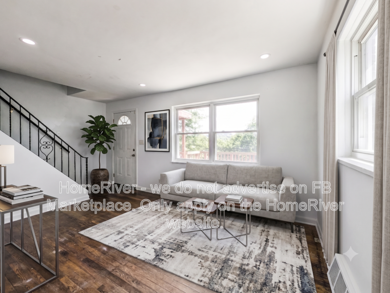 Carnegie House: 524 Spikenard St