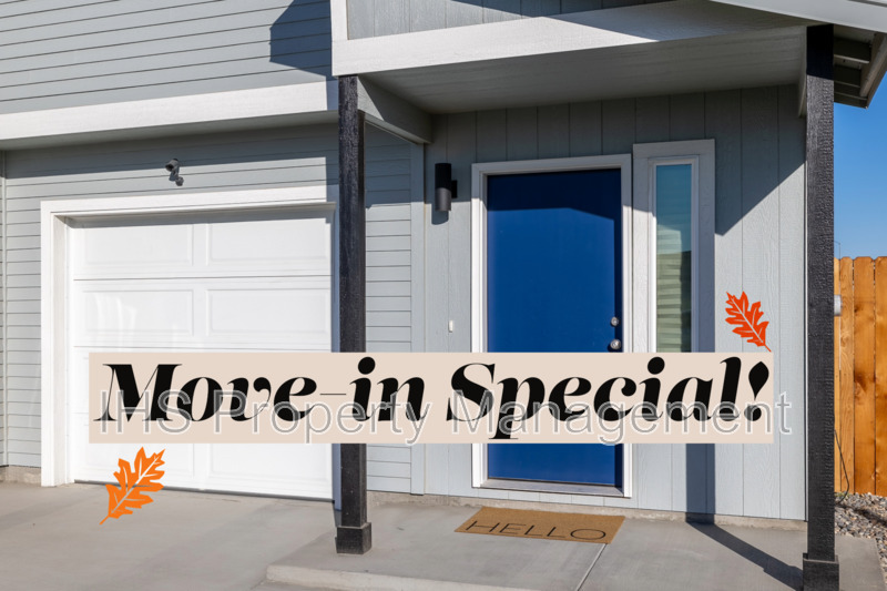 Pasco House: 517 Whitefish Ln