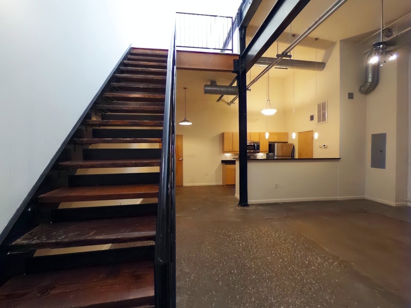 Richmond Condo: 1011 W Marshall St