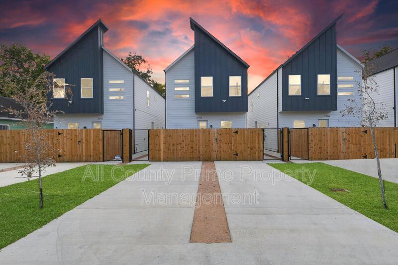 Houston House: 2708 Bostic St. B