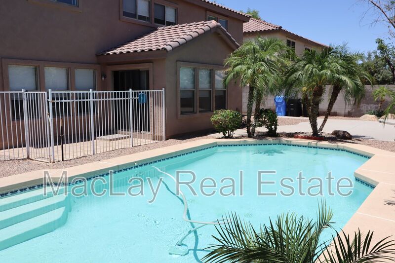 Gilbert House: 3281 S. Martingale Rd.