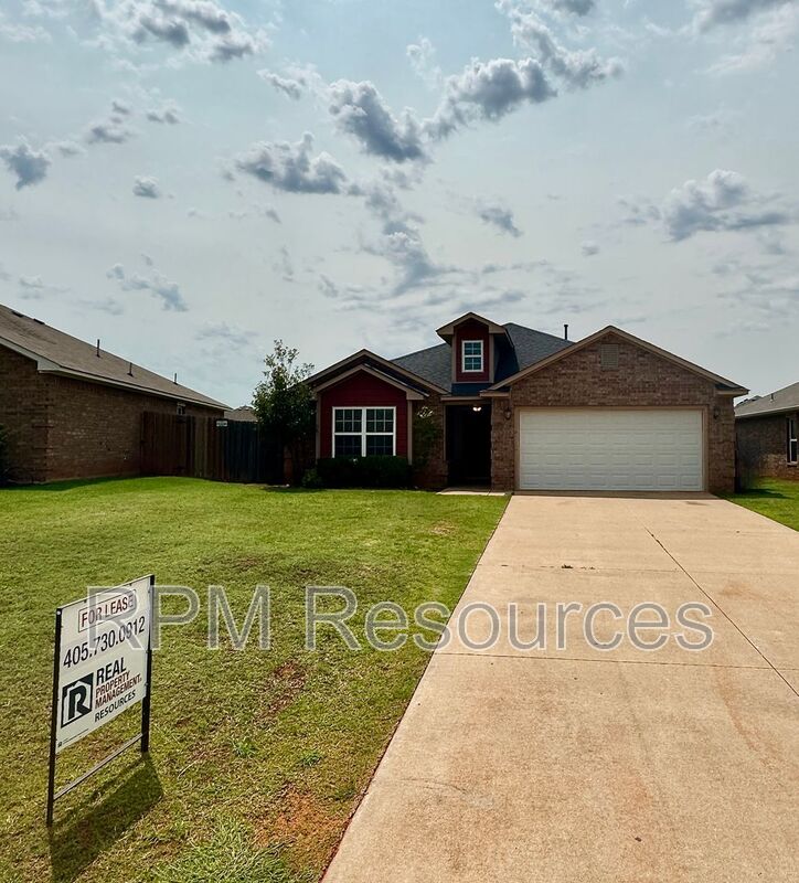 Yukon House: 2705 Sugar Pine Dr