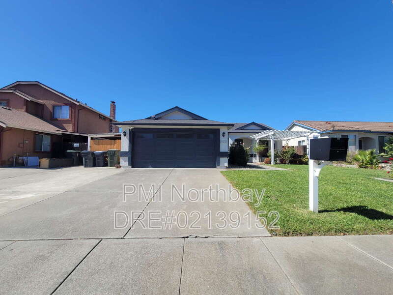 Suisun City House: 746 Palermo Drive