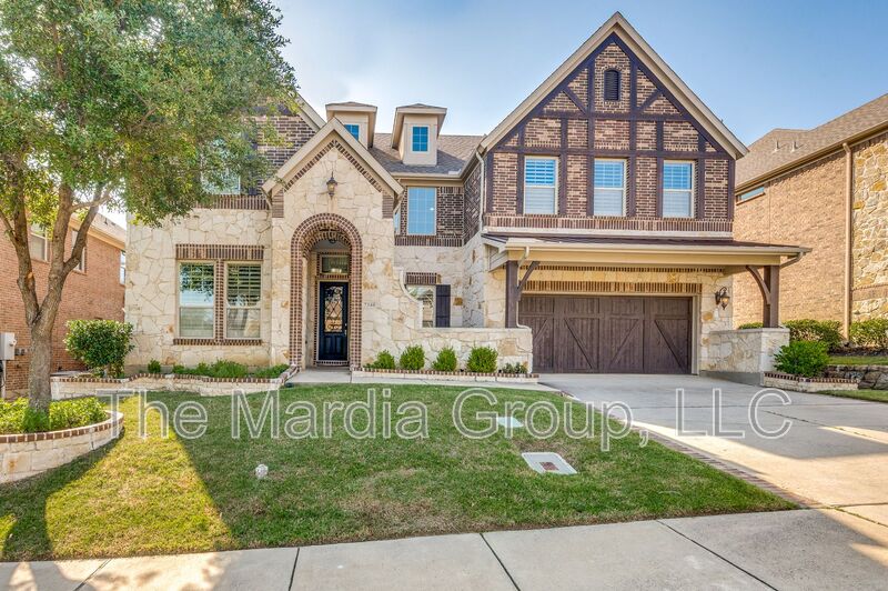 Irving House: 7340 Beranger Dr