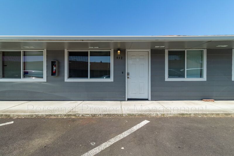 Vancouver Condo: 932 NE 86th St