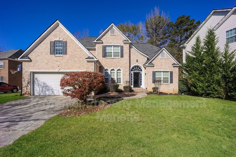 College Park House: 4027 Bigsage Dr.