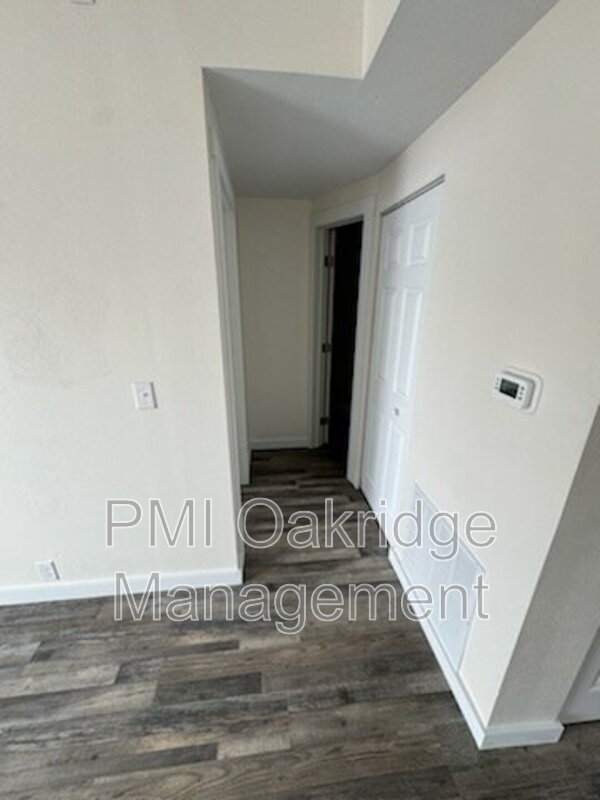 West Milton Condo: 167 Bevonne Ct